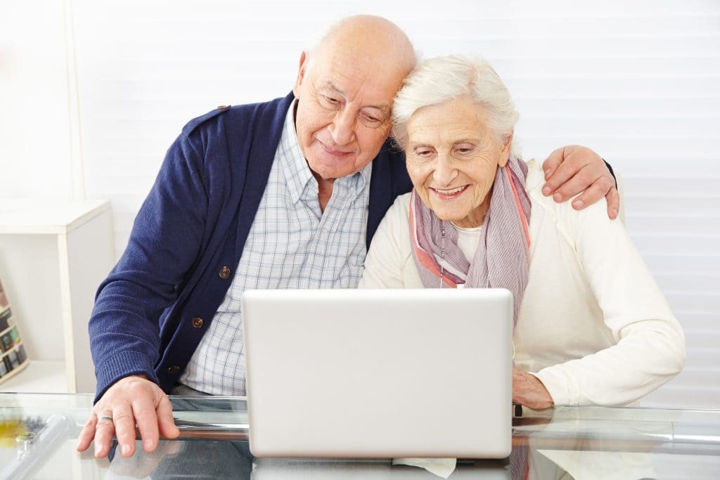 seniorcomputer (1)